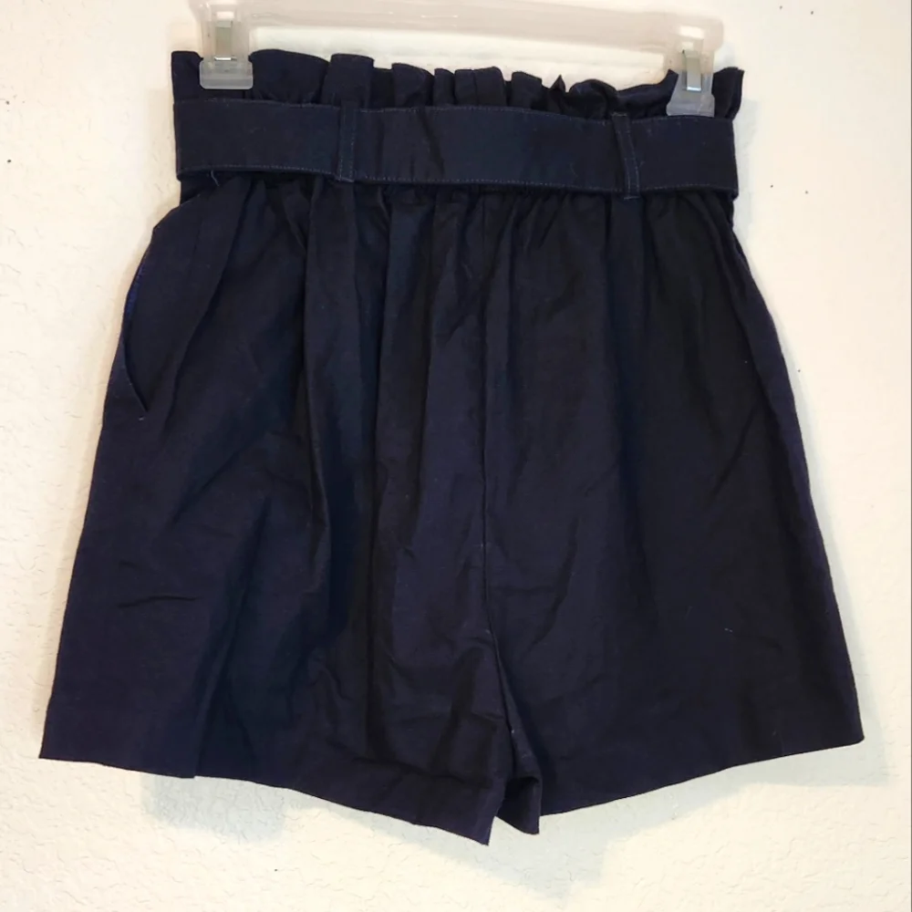 Asos Cotton/Linen Blend Navy Paperback‎ Shorts with Belt, Size 4